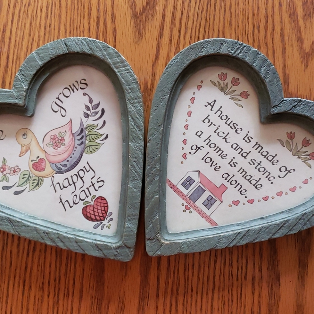 Pair of heart wall hangings